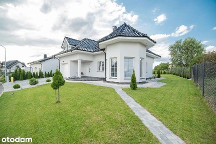 LUKSUSOWY DOM Ul. Rzepakowa