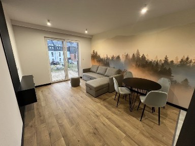 Nowy Apartament z ogródkiem