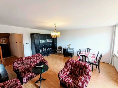 Szeregówka koło Parku Linowego Lubin