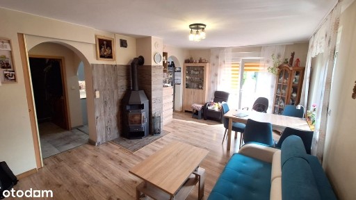 zadbany dom w Charbielinie