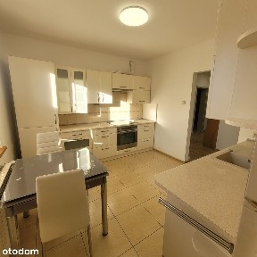 Przestronne mieszkanie 3 pokojowe