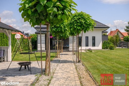 Rezydencja z pełnym wyposażeniem 6 pokoi