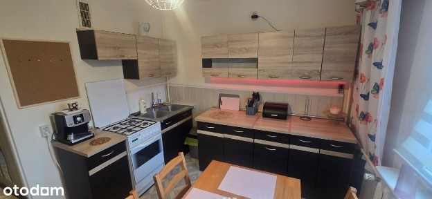 Wynajmę dużą kawalerkę 38 metrów z balkonem, Żabki.