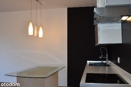 I piętro, winda, 2 pokoje, garderoba, OC miejskie, balkon