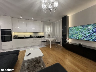 2 pokoje z tarasem, blisko metra