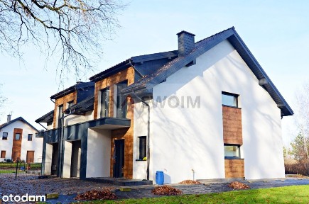 2 segmenty w bliźniaku - 146m2 (stan deweloperski). Tuż przy lesie!)