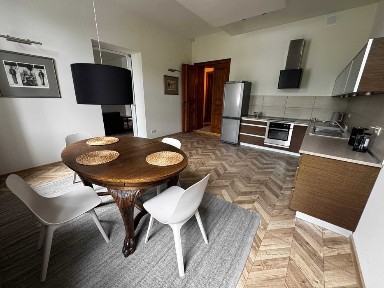 Mieszkanie z charakterem przy Akademii Muzycznej Łódź Śródmieście