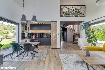 27 kWh paneli fotowoltaicznych | puc | obok las