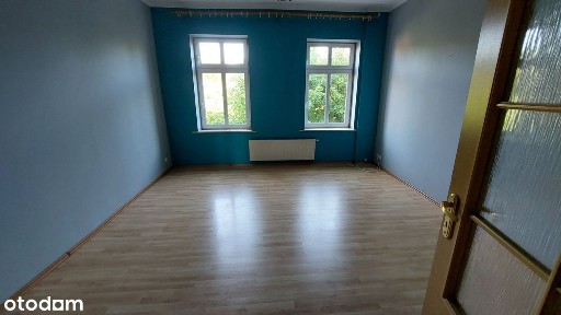 Słoneczne mieszkanie na pierwszym piętrze