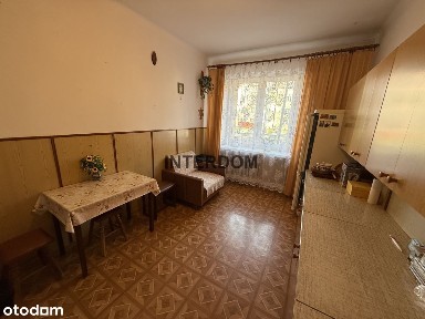 M3 Centrum. Tuż przy parku Hallera