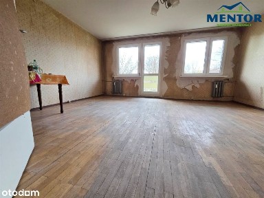 Podzamcze2 piętroPrzestronne z balkonem