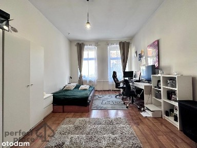 ul. Komuny Paryskiej, Przedmieście Oławskie, Krzyki, Wrocław, dolnośląskie