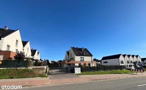 Duży apartament w czterorodzinnym budynku