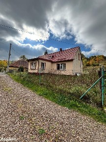 Dom w przepięknej okolicy z ogromnym potencjałem!