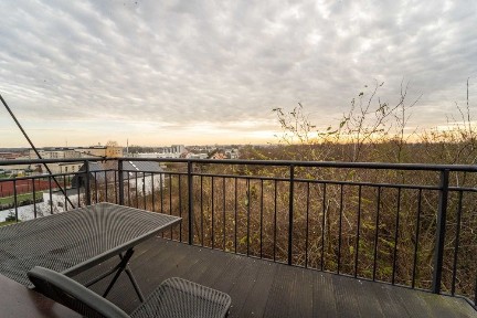 Przestronne mieszkanie 84,17 m² z piwnicą 10 m² i balkonem 6,5m²