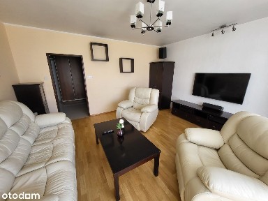 Sprzedam mieszkanie os.Batorego Poznań 2pok. pow.65m2