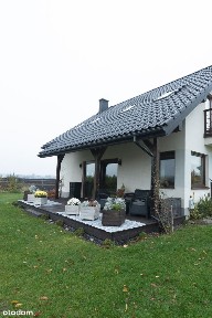 Dom z kominkiem i dużą działką w Lędzinach - idealny dla rodziny!