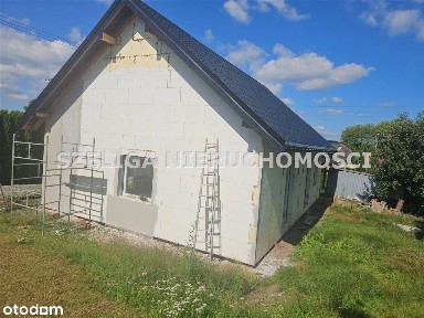 Sierakowice, Nowy Wolnostojący