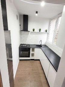 Dwupokojowe mieszkanie po generalnym remoncie Zbaraska 10