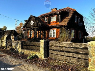 Dom drewniany przy Marinie