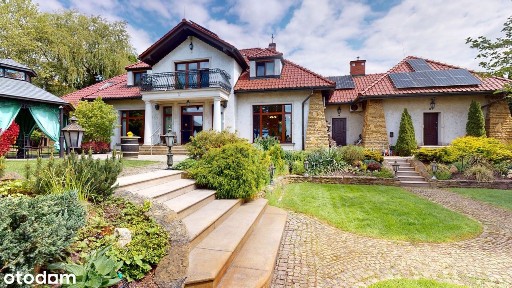 Luksusowa willa z prywatnym spa, stawem kąpielowym. Blisko natury.