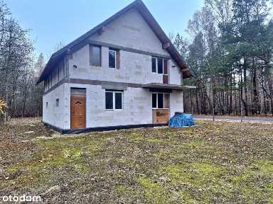 Dom w malowniczej okolicy Cegłowa