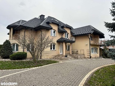 REZERWACJA Przestronny dom na wynajem w cichej okolicy