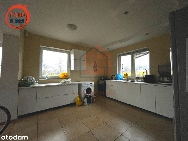 W atrakcyjnej cenie, dobra komunikacja!