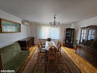 Dom wolnostojący z ogrodem