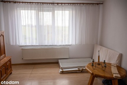 Dom z dwoma mieszkaniami i budynkiem gosp- Szczuka