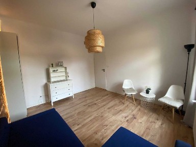 Przytulna kawalerka na Pradze-Południe (Gocławek) - Kwatery Głównej 24