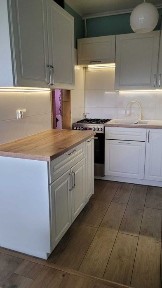 Ładnie urządzone i wyposażone mieszkanie z widokiem na Pawlikowskim.