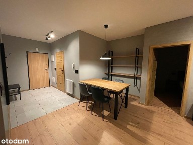 Apartament 2 pokoje z dużym tarasem i garażem