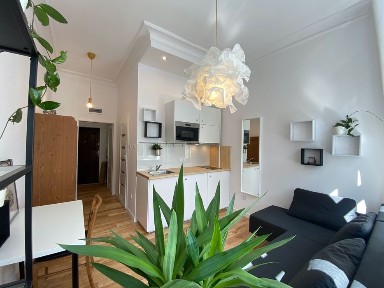 Klimatyczna kawalerka po remoncie, ok. ul. Grabiszyńskiej, tramwaj