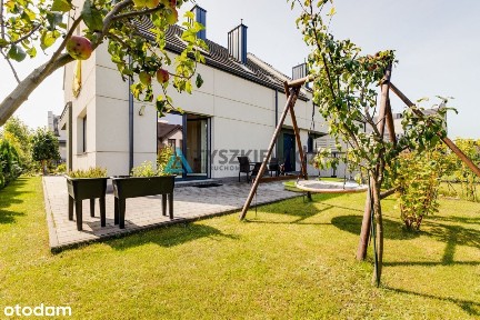 Wyjątkowy bliźniak z ogrodem i panoramą okolicy