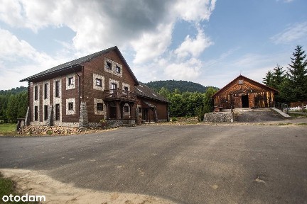 Posiadłość w Bieszczadch / 6 ha/ Dom, stajnia, stawy/ 4 305 000