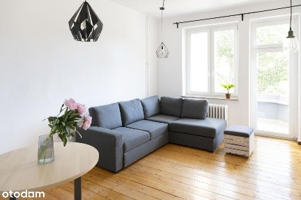 ul. Krucza, 2 pokoje, balkon, ładnie wykończone