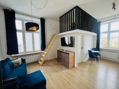 Wynajem kawalerki z antresolą w centrum Łodzi - ul. Wólczańska