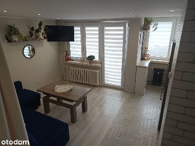 Sprzedam mieszkanie 38,6 m²-Ruda Śląska, ul. Norwida -2 pokoje, balkon