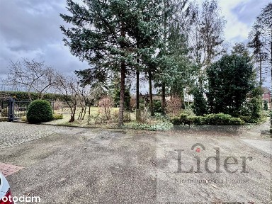 Dom, 400 m², Lębork