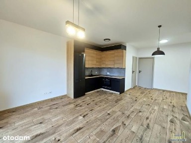 Od Zaraz! 2 Sypialnie I Salon Z Aneksem!