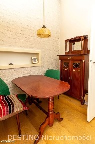 Na sprzedaż: Przestronne, klimatyczne mieszkanie w sercu miasta