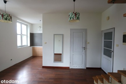 Niskie koszty utrzymania. W razie pytań proszę dzwonić w godz. 8-22.