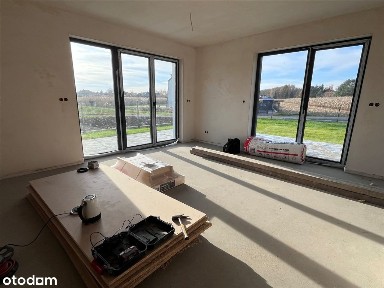 Nowy dom bliźniak Kaniów taras stodoła