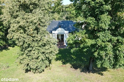 Prestiżowa nieruchomość - Dwór Bystrzanowice