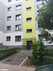 50,18 m2 dwa pokoje z balkonem (Mydlice) blisko centrum, do remontu