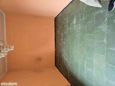 Przestronne 3-pokojowe mieszkanie do remontu