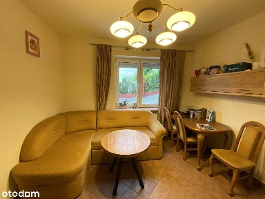 Komfortowe 3-pokojowe mieszkanie bezczynszowe - z kominkiem i garażem