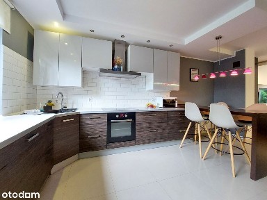 KOMFORTOWY DOM POD LASEM