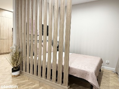 Nowoczesna kawalerka |oddzielna sypialnia| piękna łazienka!